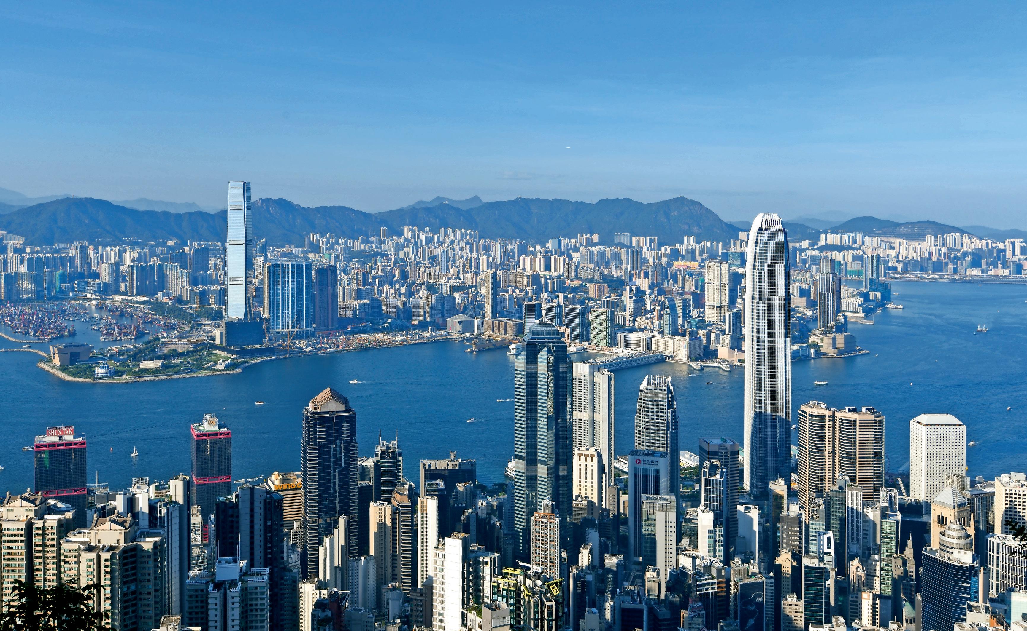 DESTINATION HONG KONG