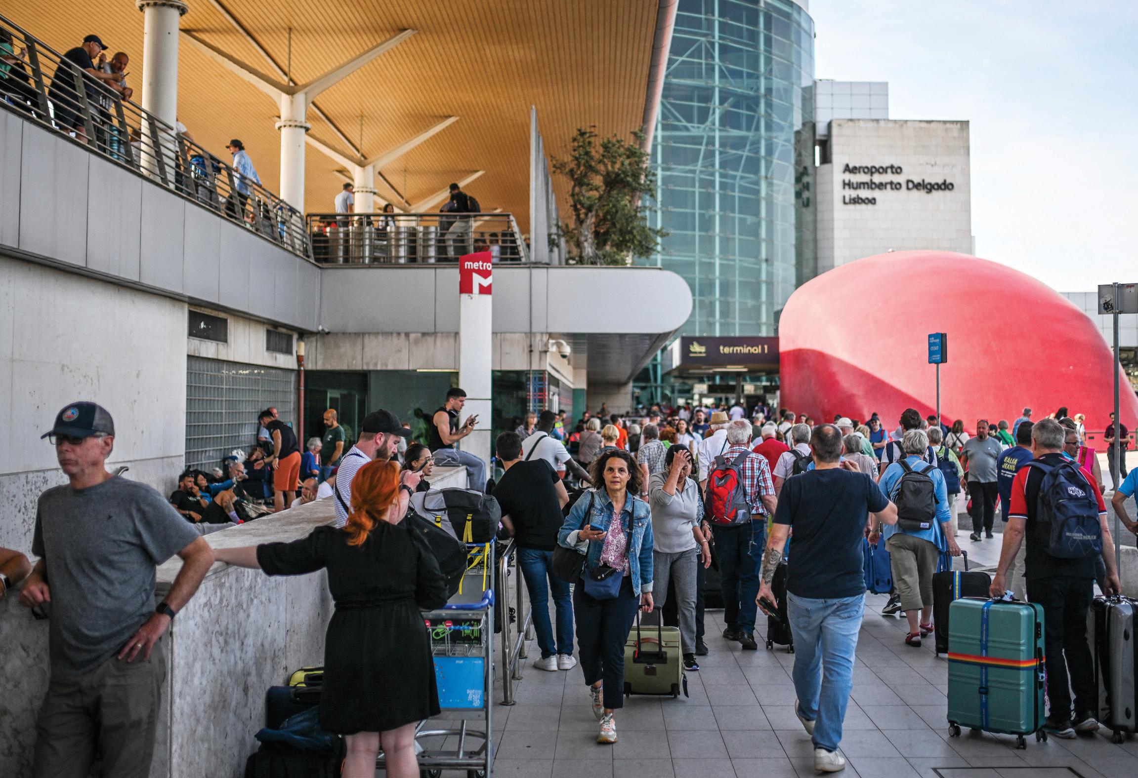 UAE's former resident recalls chaos post power outage in Spain, Portugal
