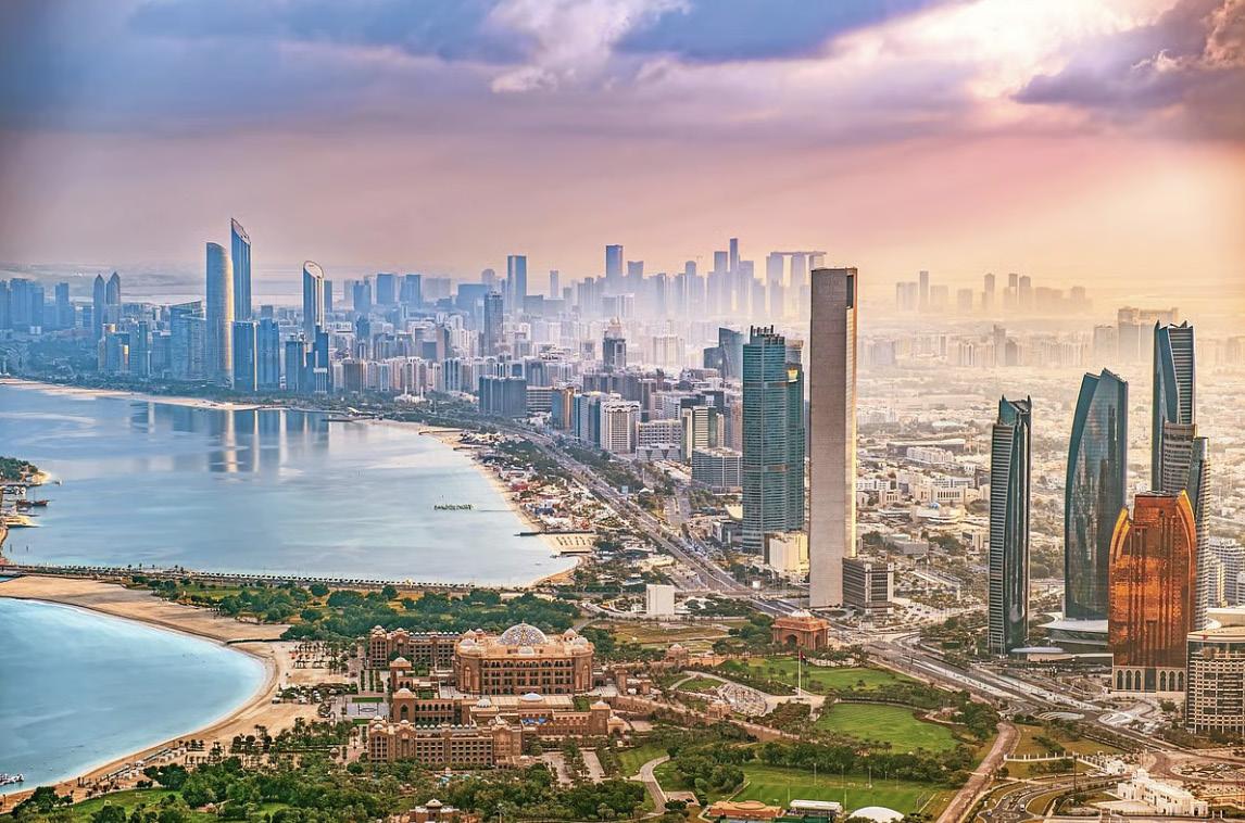 Abu Dhabi set to invest Dh200B on smart cities
