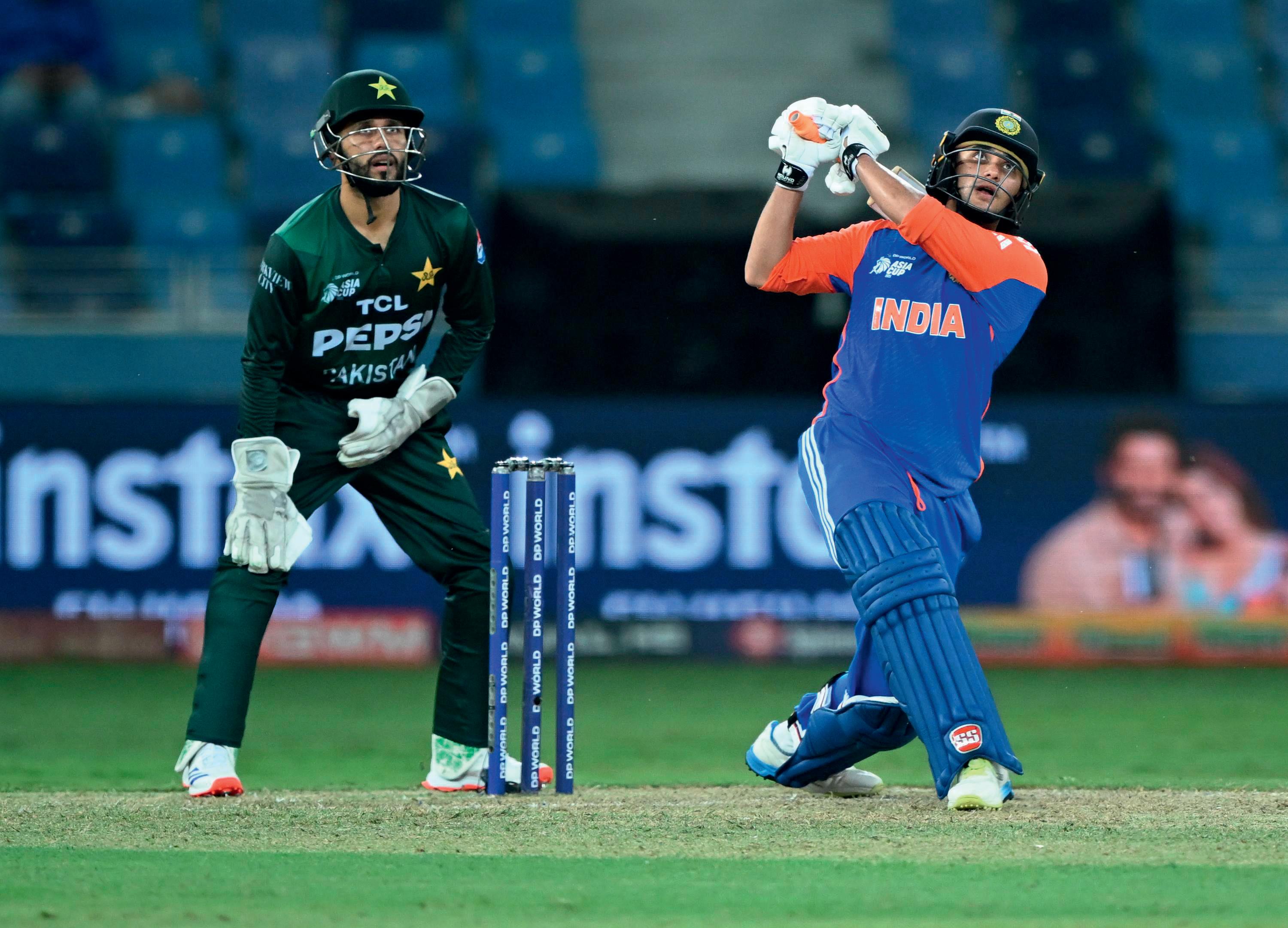 Team India outplay Pakistan for perfect start in Super Four stage