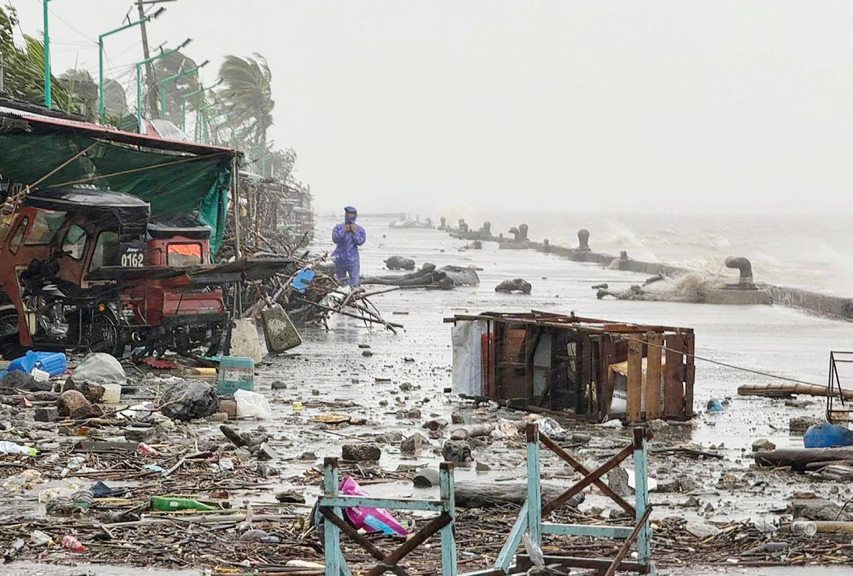 China set to evacuate 400,000 as super typhoon makes landfall in Philippines