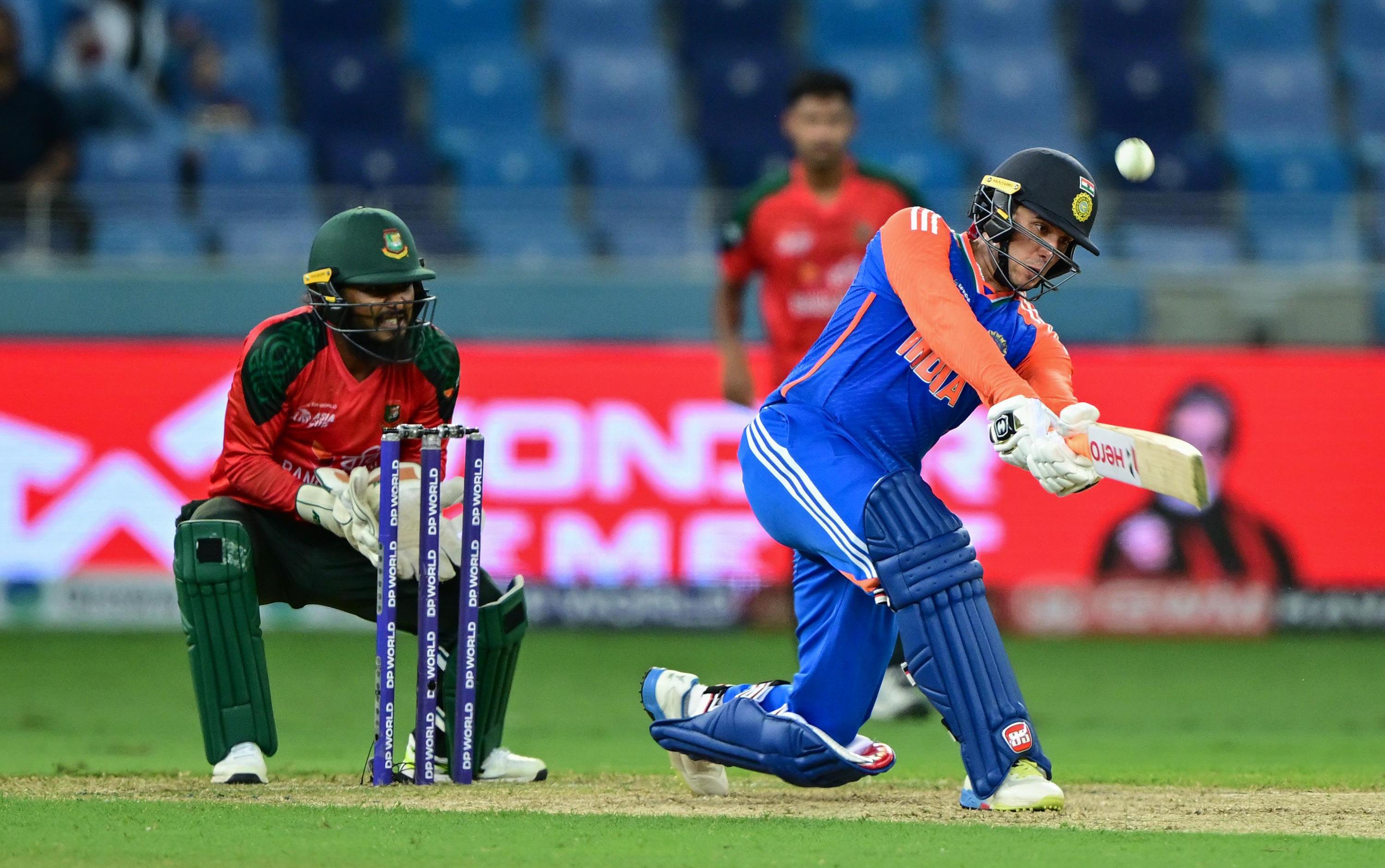 India storm into final with emphatic win