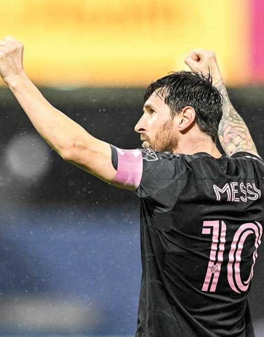 Messi's two goals lead Miami to playoff-clinching win