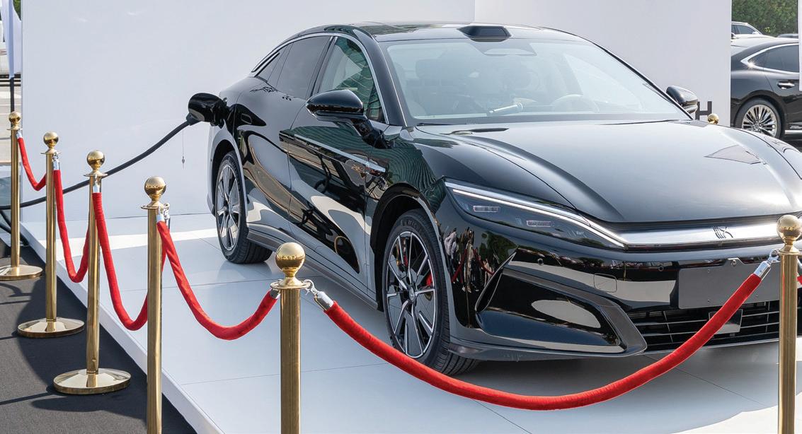 UAE residents could charge EV in 5 mins by 2026, get 400km driving range