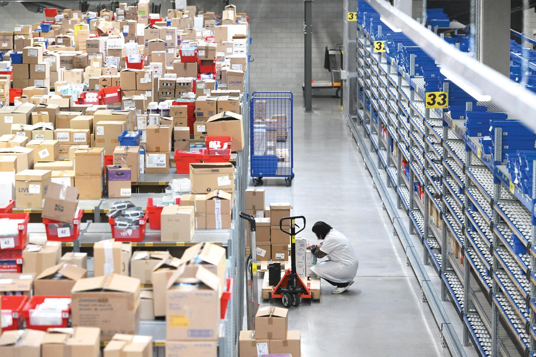 Chronic drug shortages frustrate EU pharmacists, patients