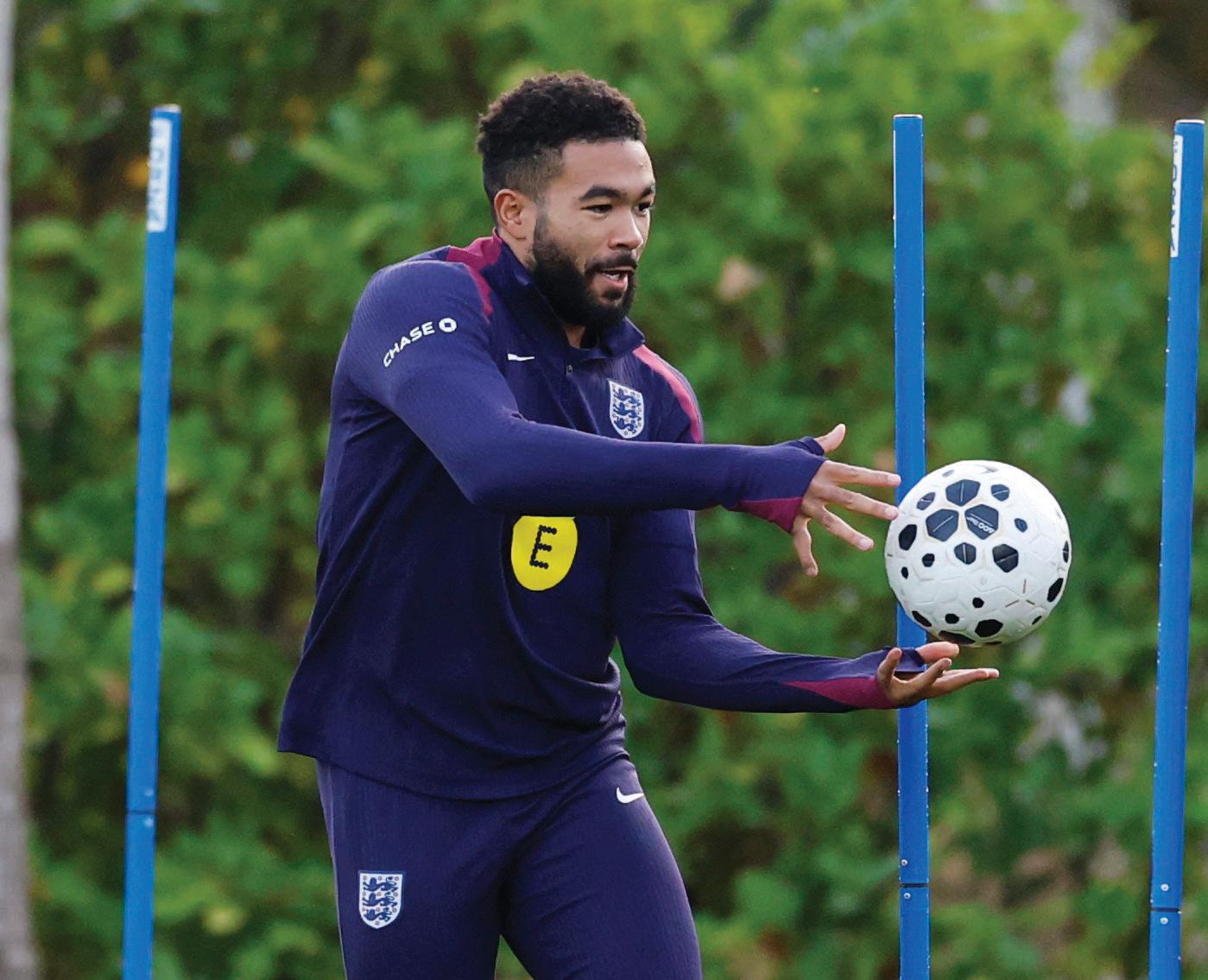 Chelsea's James warns England of extreme heat at 2026 World Cup