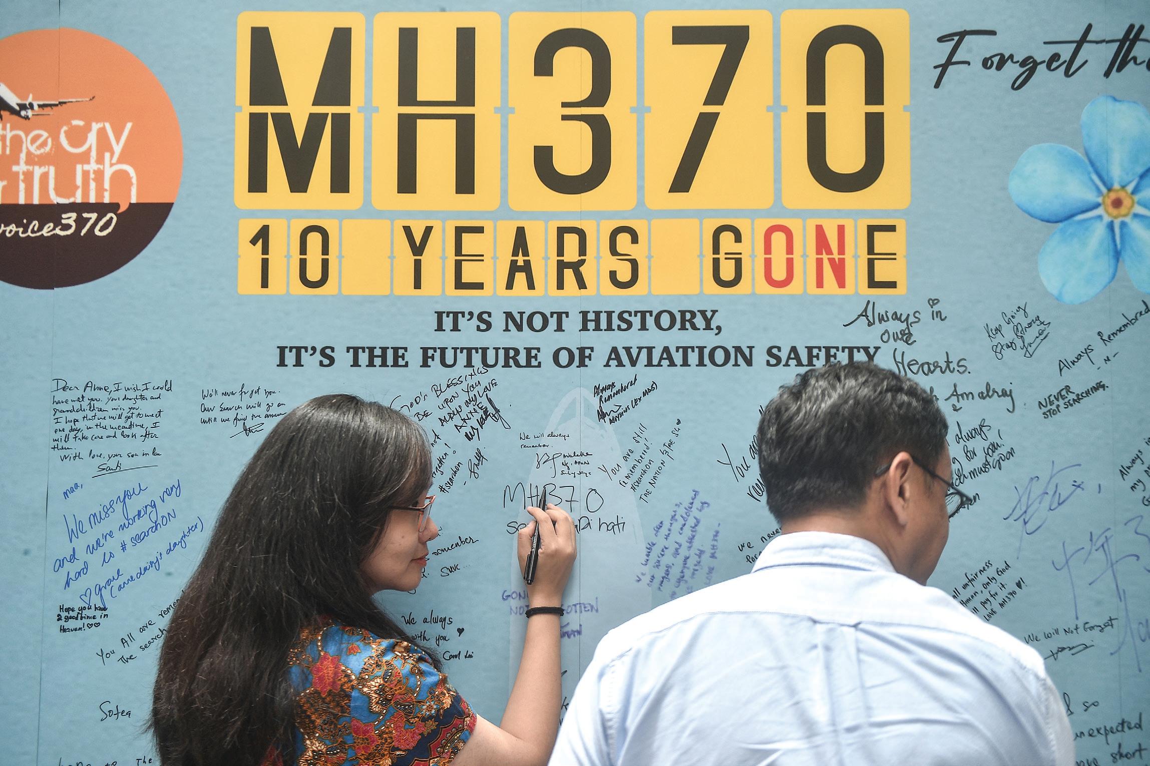 Hunt for missing flight MH370 to resume this month, says Malaysia