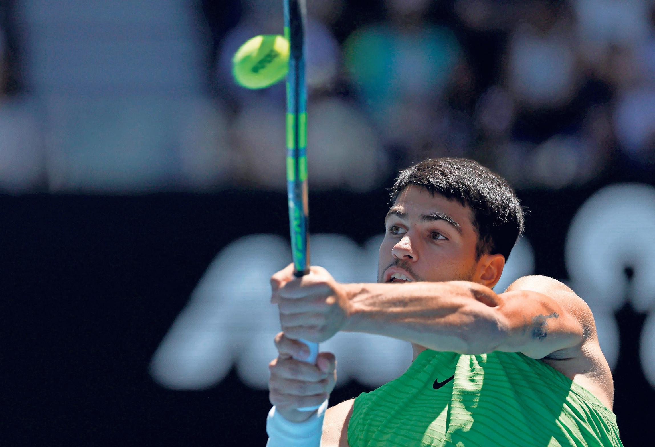 Top guns Alcaraz, Sabalenka pass early tests to reach third round