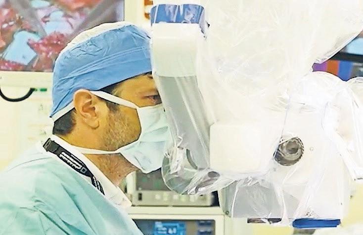 Hospital performs first robotic breast cancer reconstruction surgery