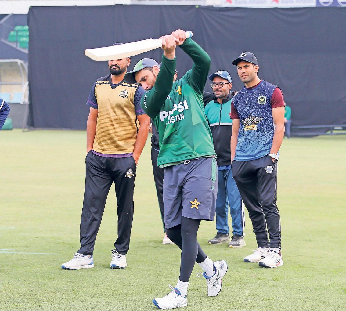 Pakistan face Australia with World Cup participation uncertain