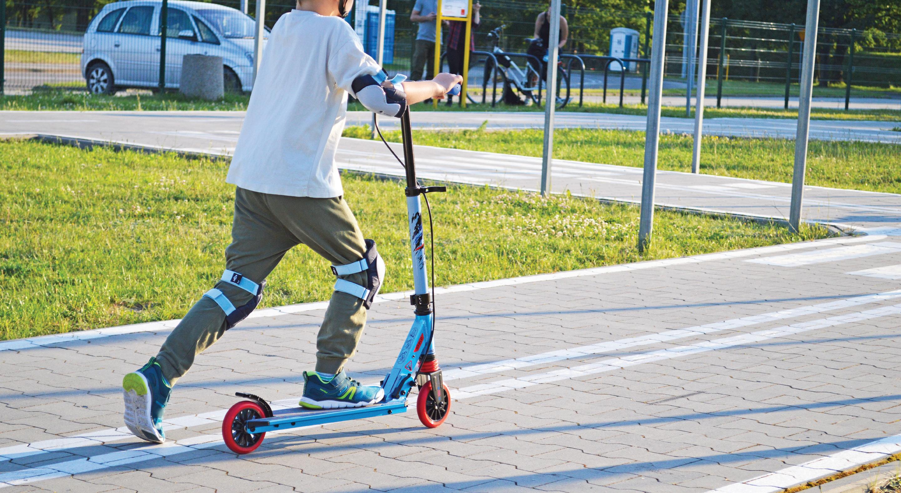 E-scooters banned in schools? What parents and students must know | Khaleej  Times - newspaper - Read this story on Magzter.com