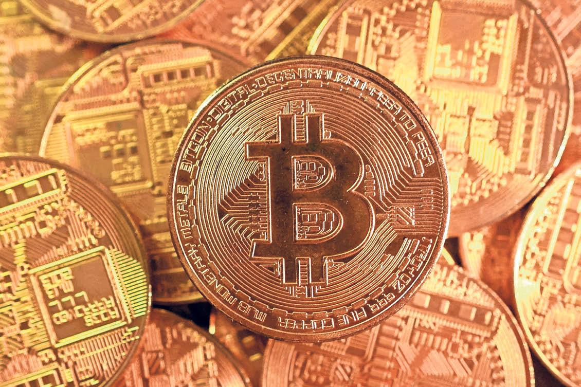 Bitcoin steady amid bears warning of $10,000 levels