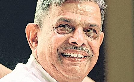 Sangh backs Hosable amid row over calls to review Preamble