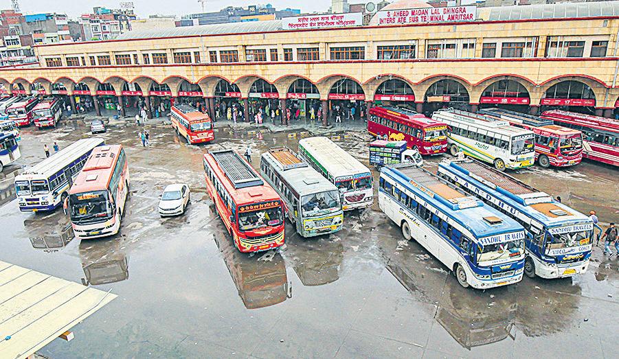 Roadways contractual employees call off strike after govt assurance
