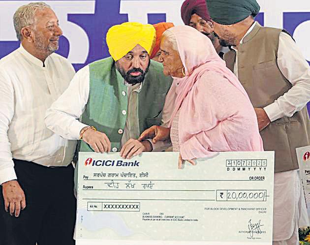 Opposition misleading people on land pooling scheme, says CM