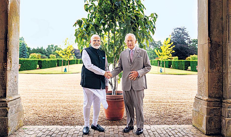 Can't let forces of extremism misuse freedoms, says Modi