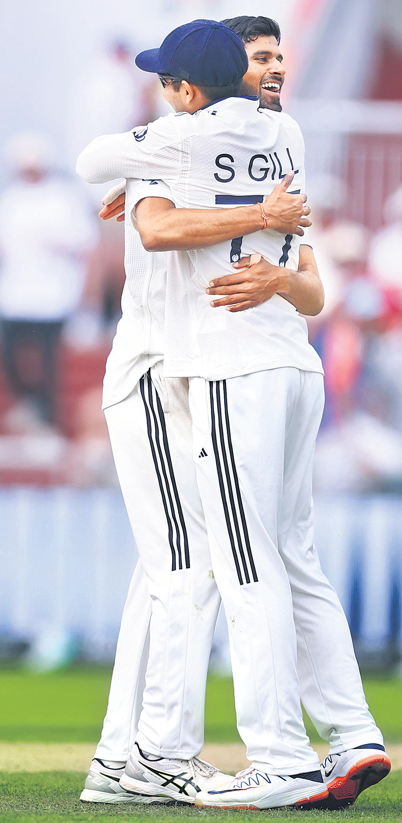 Skipper Gill’s tactics in a spin as England dominate