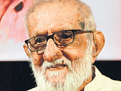 { DR GG PARIKH } 1924-2025 Veteran Gandhian leader, freedom fighter Parikh dies at 101