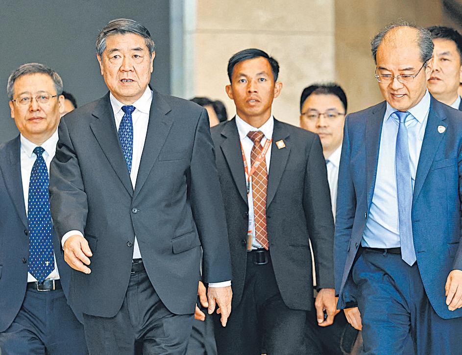 US-China talks sketch out rare earths, tariff pause for Trump, Xi to consider
