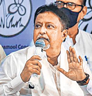 HC disqualifies TMC’s Roy as MLA under anti-defection law