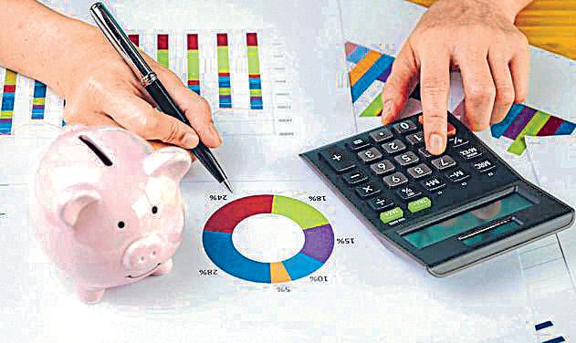 Fiscal deficit widens on higher capex, lower tax