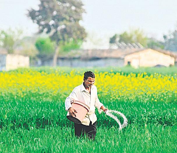 Fertiliser output falls to five-year low in March