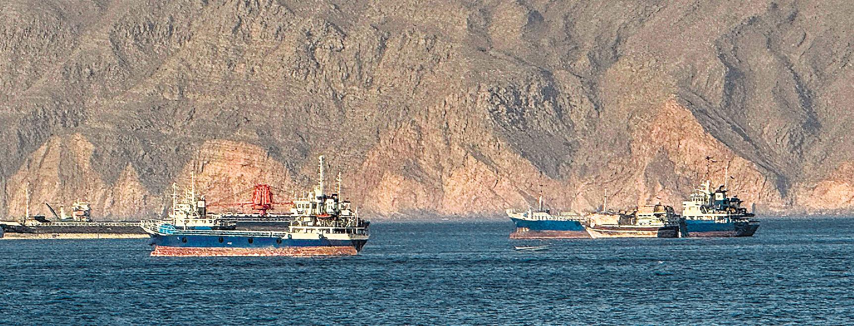 Traffic reduced to trickle via Hormuz