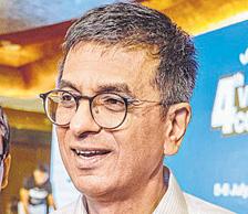 SC wants Chandrachud to vacate CJI bungalow