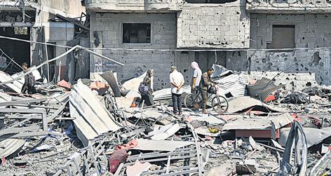 Gaza ceasefire talks held up by Israel withdrawal plans: Sources