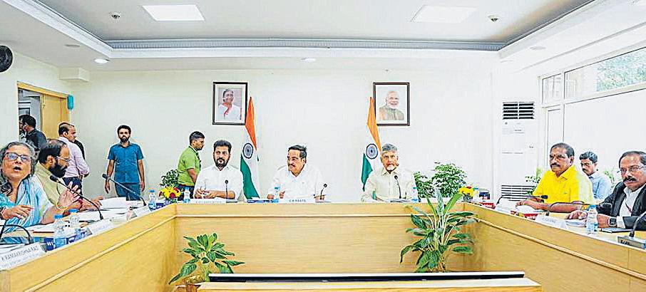 Centre to form panel to resolve Andhra-T’gana water dispute