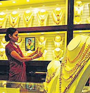 Small-town gold buyers brighten jewellers' hopes
