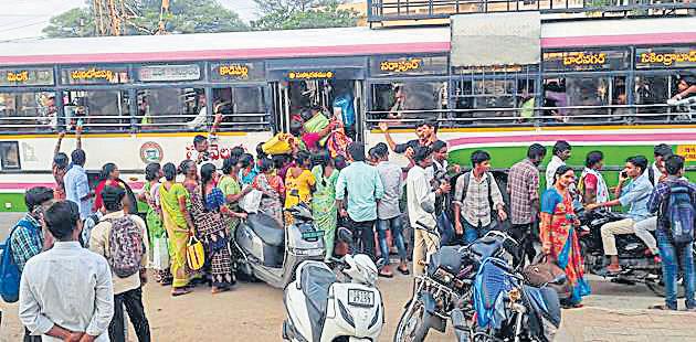 2bn women availed free bus travel scheme: T’gana