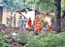 Dargah wall collapse near Humayun’s Tomb kills 6