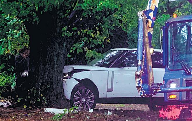 Alec Baldwin rams wife's SUV into tree