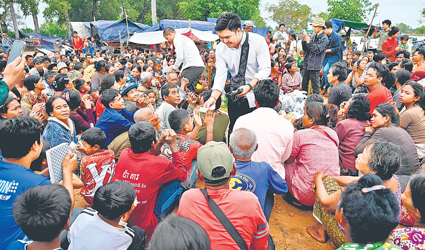 Cambodia-Thai clashes send over 500K people into shelters