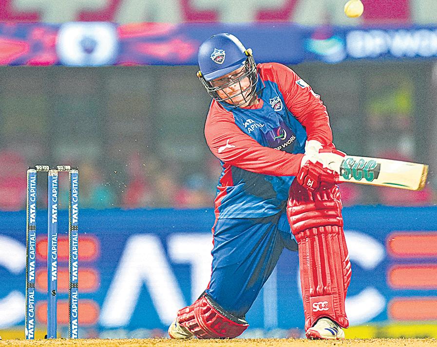 Lee’s fifty helps DC seal last-ball victory