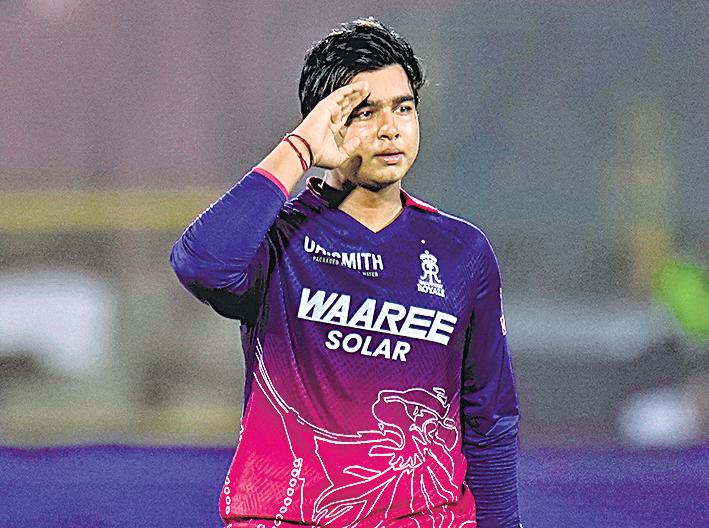 A Sooryavanshi special goes in vain against SRH