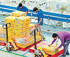 Amazon starts 10-min 'Now' delivery in Delhi