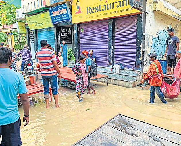 Flood situation worsens: Ganga, Yamuna rise by 1 metre in 24 hrs