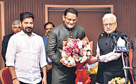 AZHARUDDIN INDUCTED IN T'GANA CABINET