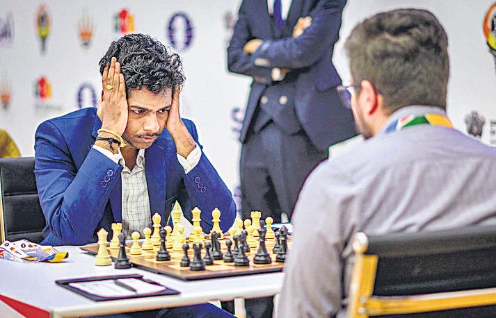 Ganguly and Pranav win, Divya loses in World Cup
