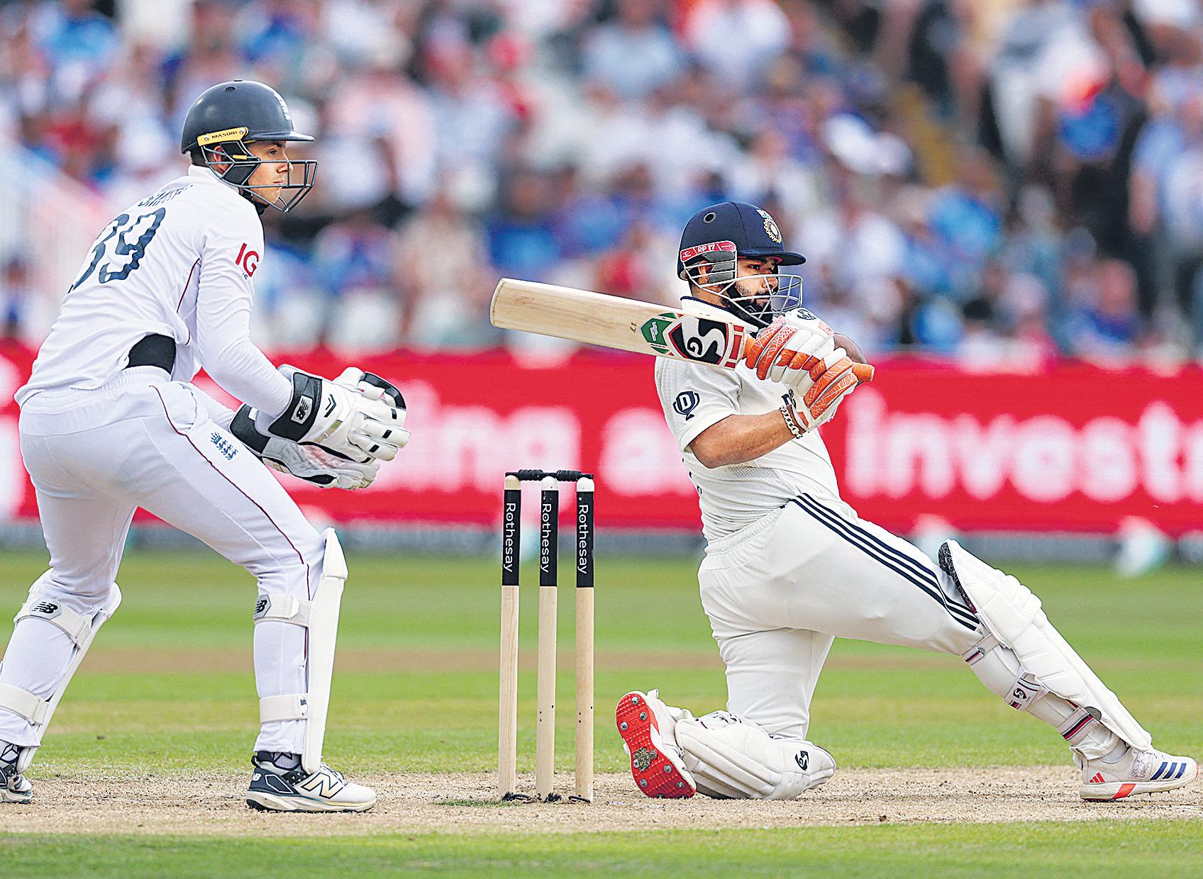 Rahul, Pant star as India extend lead over England