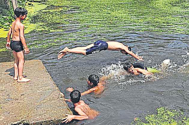 At 37.4°C, Srinagar sees hottest day in 72 years