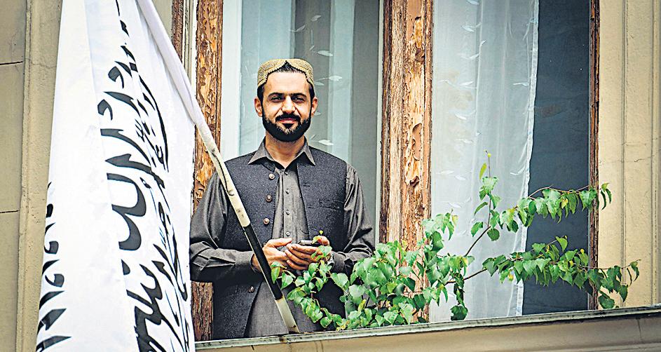 Afghans both hopeful, disappointed after Russia's Taliban recognition