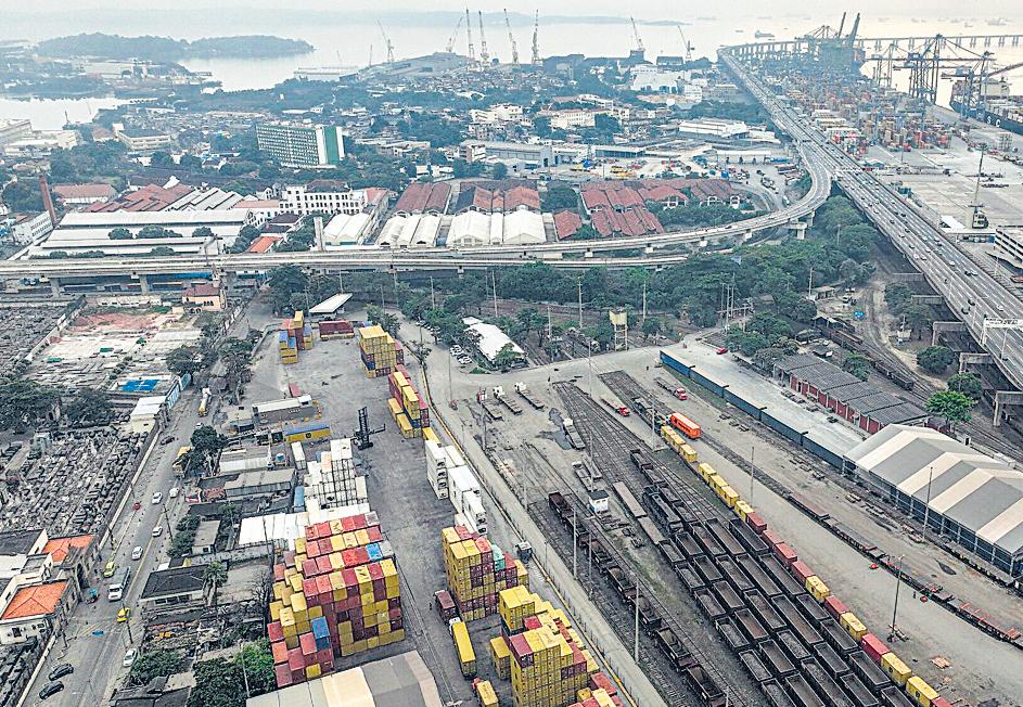 Brazil vows retaliatory tariffs if US imposes 50% import tax