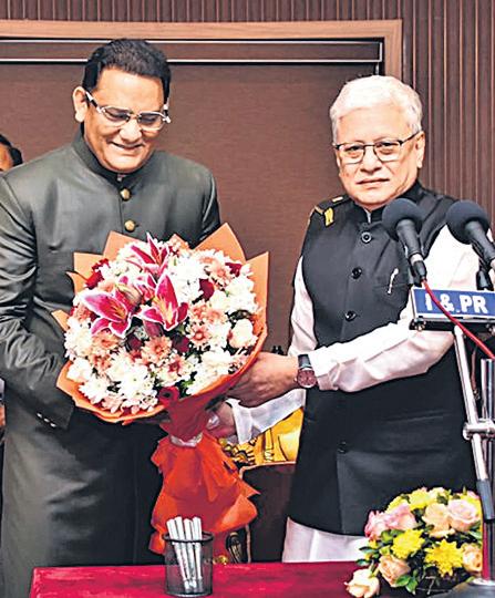 AZHARUDDIN INDUCTED IN T'GANA CABINET