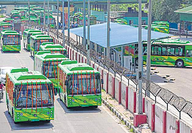Centre weighs cheaper loans for pvt e-buses