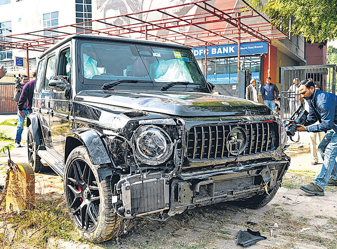 Techie returning from his wedding hits pedestrians