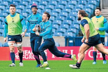 Auld rivals brace for rare Super Saturday