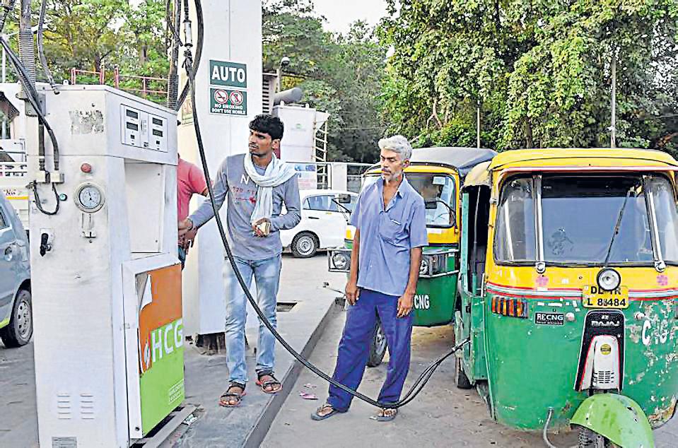 GAIL assesses supplies as war hits imports